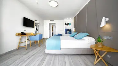 Aqua Suites Boutique Hotel