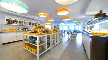 Aqua Suites Boutique Hotel
