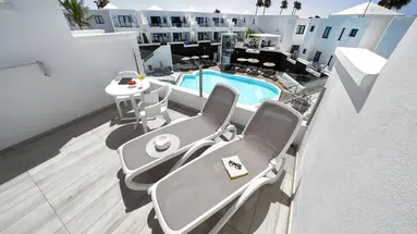 Aqua Suites Boutique Hotel