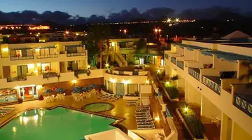 Aqua Suites Boutique Hotel