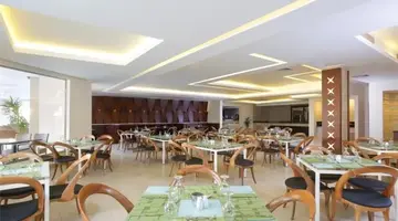 Aqua Vista Resort & Spa