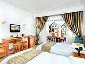 Aqua Vista Resort & Spa