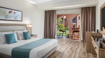Aqua Vista Resort & Spa