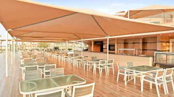 Aqua Vista Resort & Spa