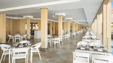 Aqua Vista Resort & Spa