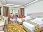 Aqua Vista Resort