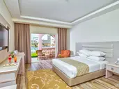 Aqua Vista Resort
