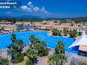 Aqualand Resort