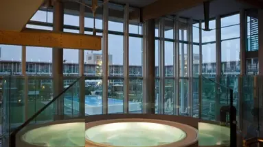 Aqualux Spa & Suite