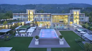 Aqualux Spa & Suite