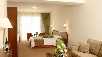 Aquamare Beach Hotel & Spa