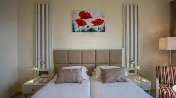 Aquamare Beach Hotel & Spa