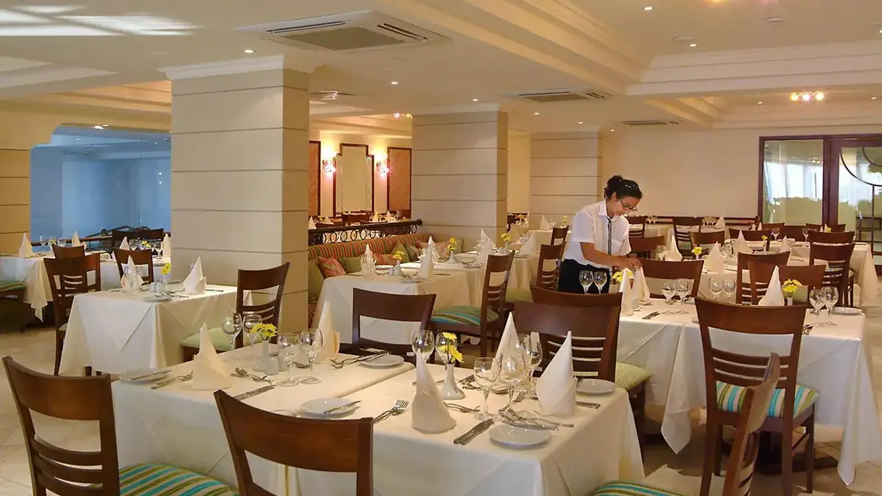 Aquamare Beach Hotel & Spa
