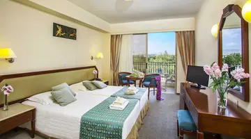 Aquamare Beach Hotel & Spa
