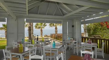 Aquamare Beach Hotel & Spa