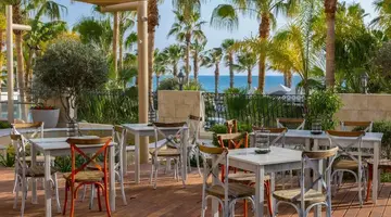 Aquamare Beach Hotel & Spa