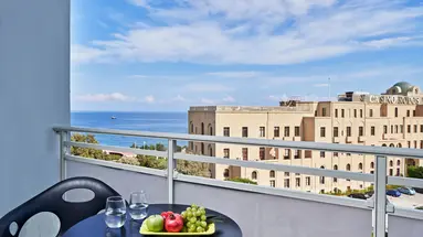 AQUAMARE CITY & BEACH HOTEL