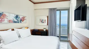 AQUAMARE CITY & BEACH HOTEL