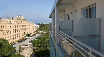 Aquamare City+Beach