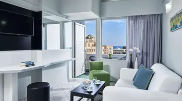 Aquamare City+Beach