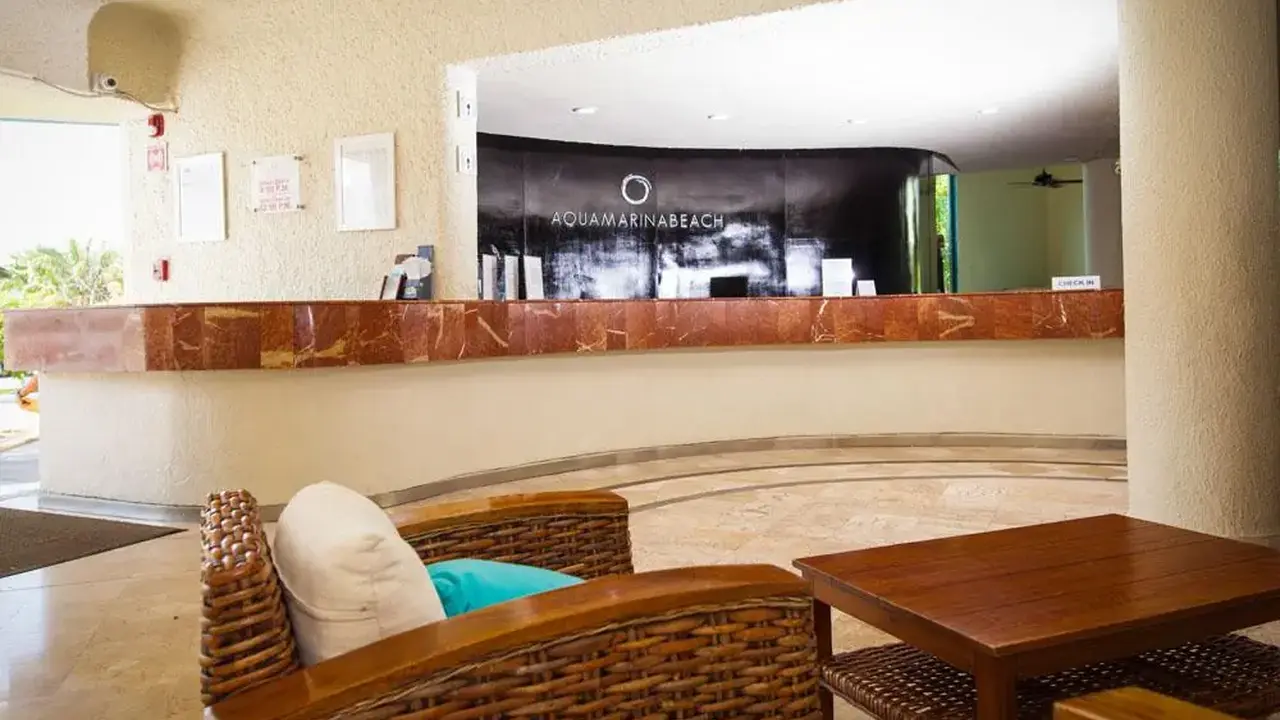 Aquamarina Beach Hotel Cancun