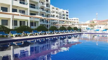 Aquamarina Beach Hotel Cancun