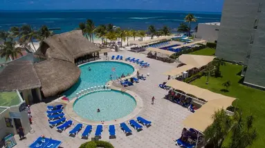 Aquamarina Beach Hotel Cancun