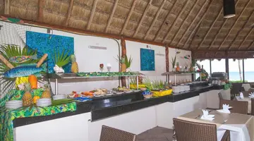 Aquamarina Beach Hotel Cancun