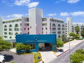 Aquamarina Beach Resort