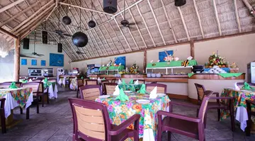 Aquamarina Beach Resort