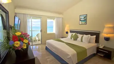 Aquamarina Beach Resort