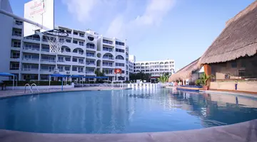AQUAMARINA BEACH