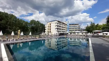 Aquamarine
