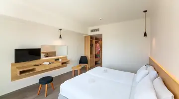 Aquarium View Hotel