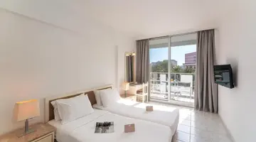 Aquarium View Hotel