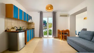 Aquarius Beach Hotel