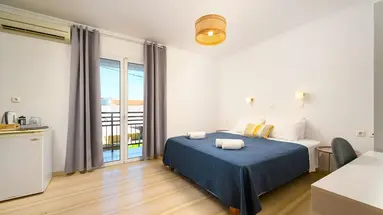 Aquarius Beach Hotel