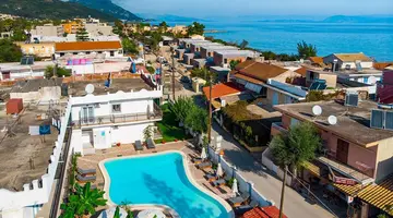 Aquarius Beach Hotel