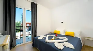 Aquarius Beach Hotel