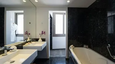 Aquila Atlantis Hotel