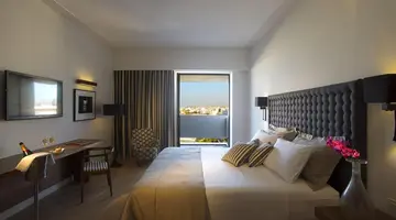 Aquila Atlantis Hotel