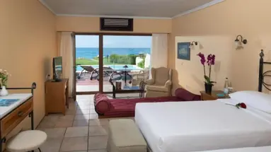 Aquila Rithymna Beach