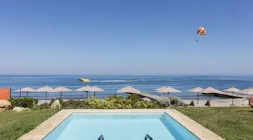 AQUILA RITHYMNA BEACH