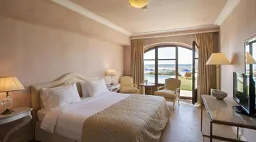Aquila Rithymna Beach