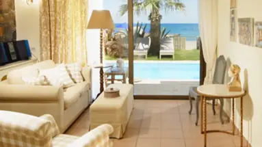 AQUILA RITHYMNA BEACH