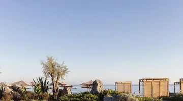 AQUILA RITHYMNA BEACH