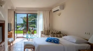 Aquila Rithymna Beach