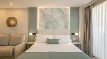 AR Diamante Beach