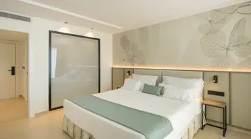 AR Diamante Beach