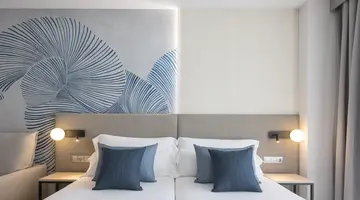 AR Diamante Beach